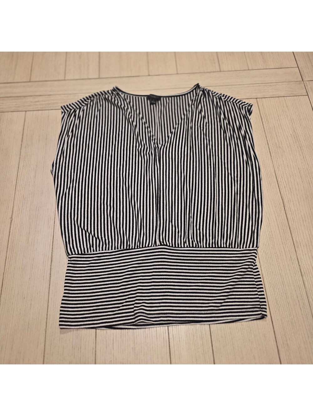 Ann Taylor Mixed Striped Cap Sleeve Blouse V Neck Banded Waist Top | Size S